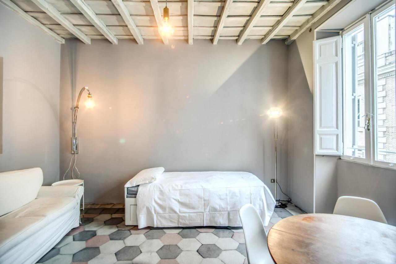 Stylish And Spacious Apartment Next To The Colosseum 罗马 外观 照片