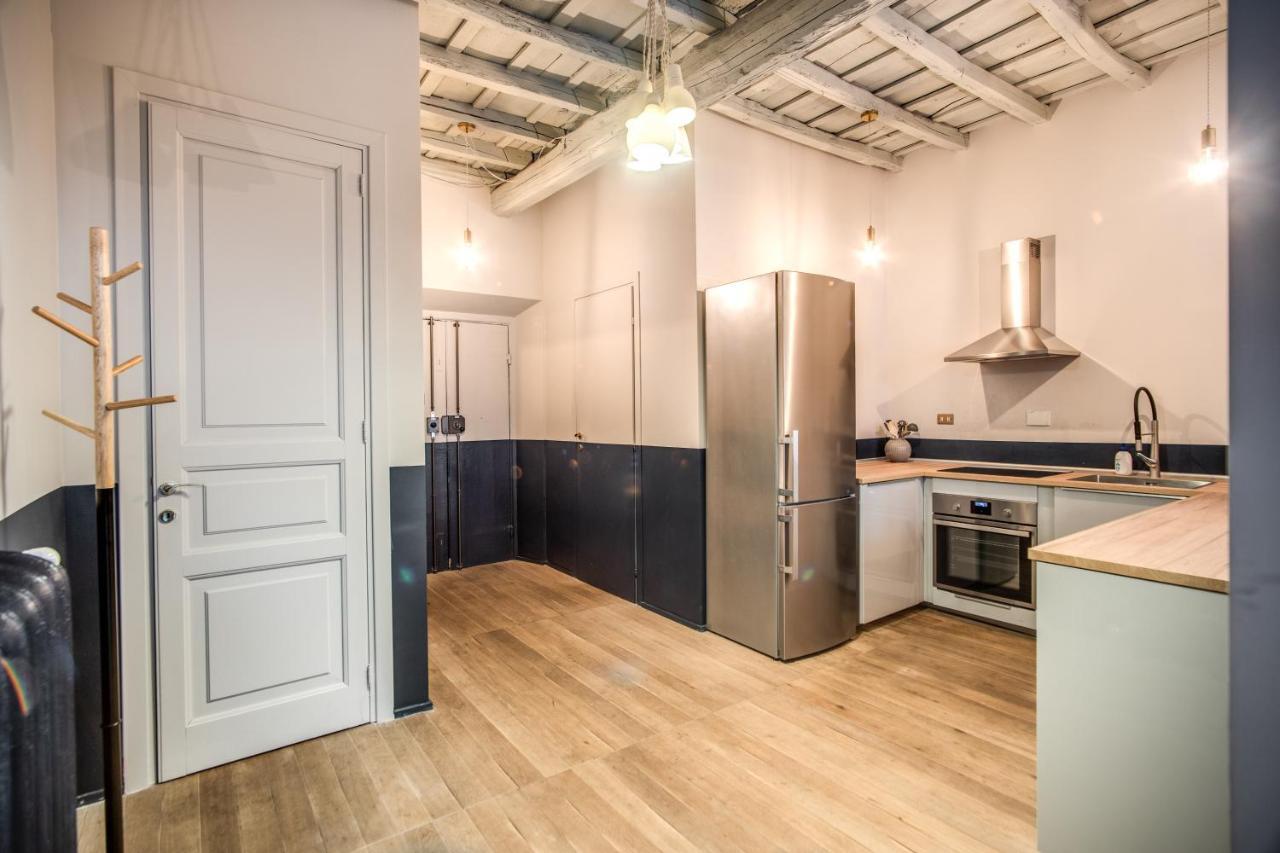 Stylish And Spacious Apartment Next To The Colosseum 罗马 外观 照片